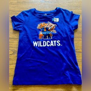 University of Kentucky Wildcats 4T girls shirt. New! Wildcats is in glitter.